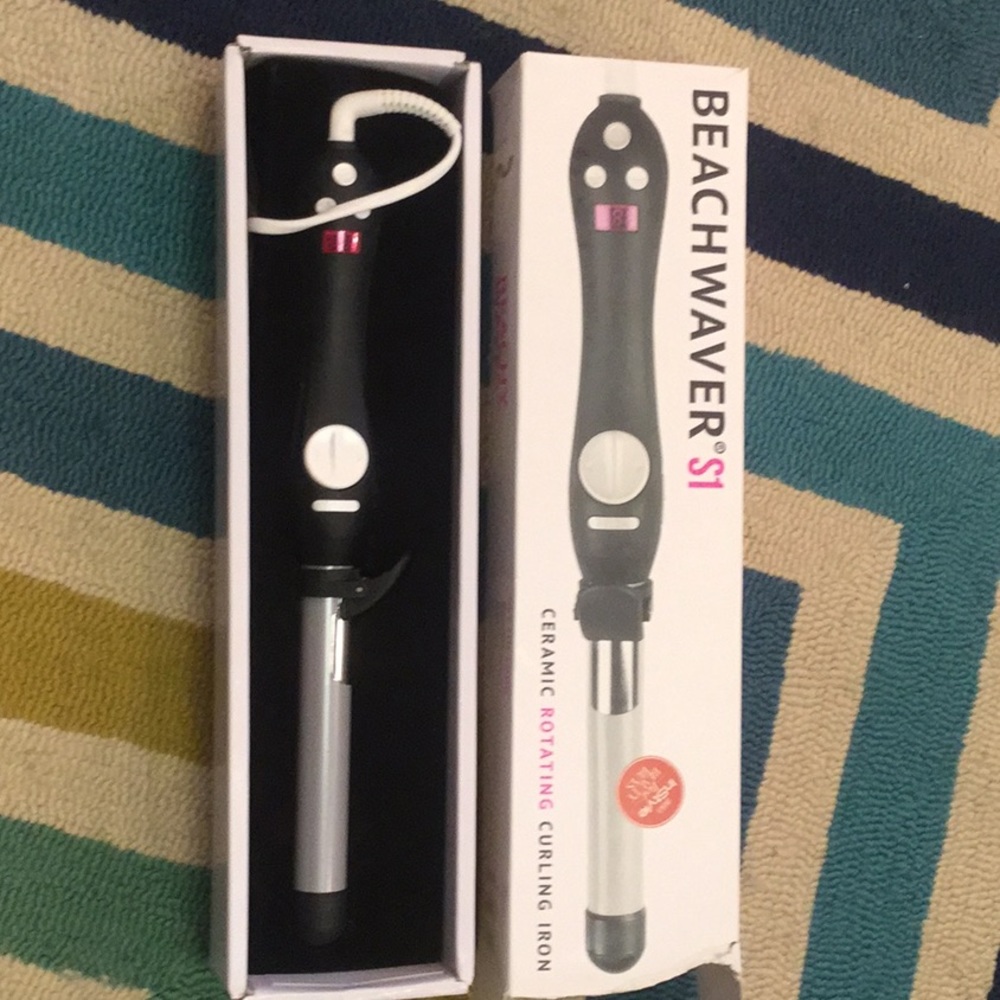 Authentic Beachwaver S1 curling iron
